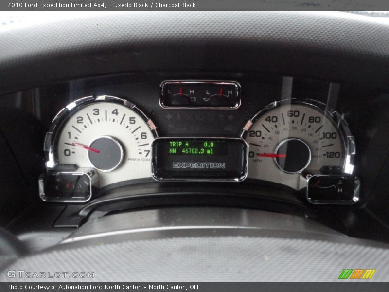 Tuxedo Black / Charcoal Black 2010 Ford Expedition Limited 4x4