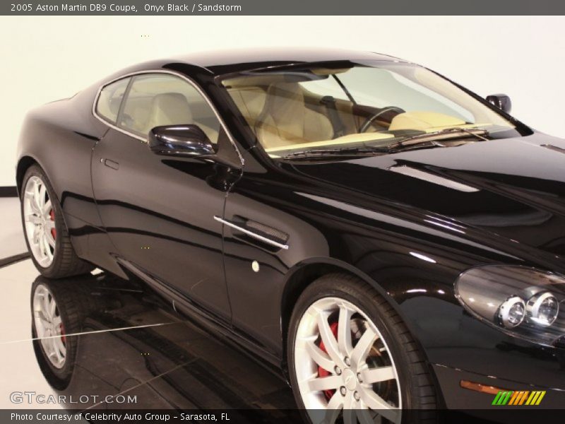 Onyx Black / Sandstorm 2005 Aston Martin DB9 Coupe
