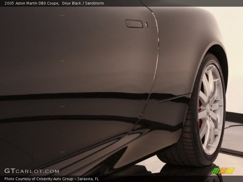 Onyx Black / Sandstorm 2005 Aston Martin DB9 Coupe