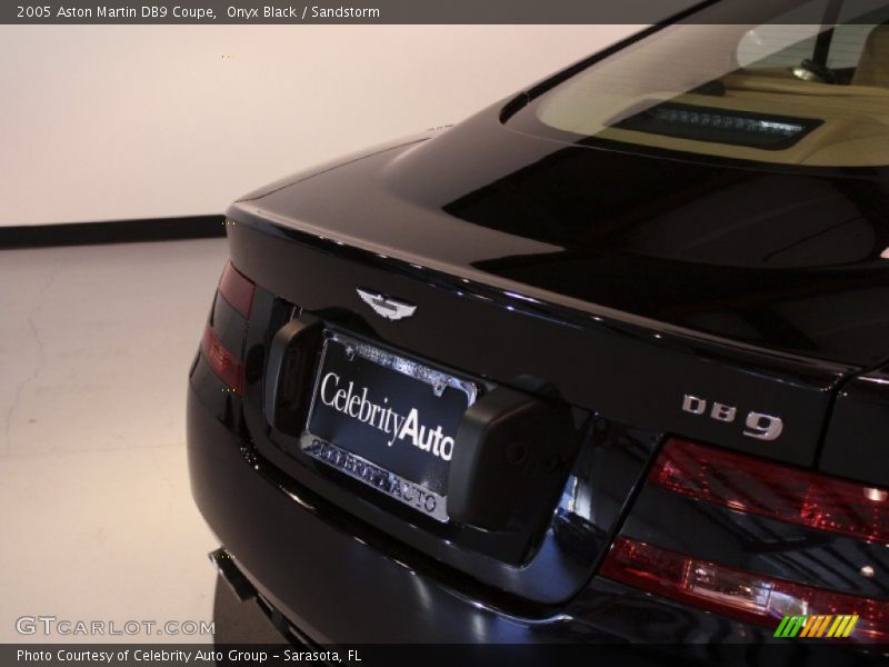 Onyx Black / Sandstorm 2005 Aston Martin DB9 Coupe