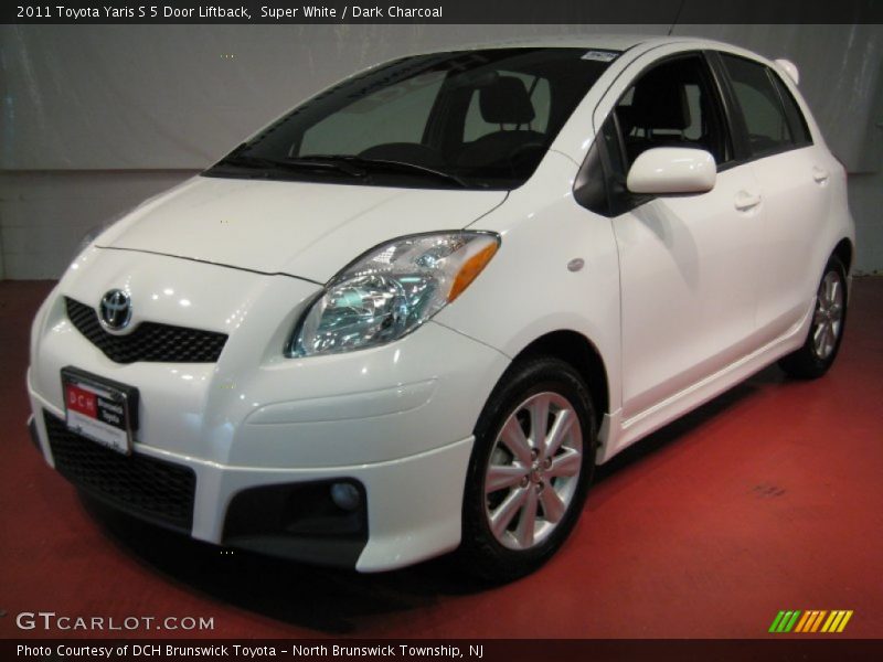 Super White / Dark Charcoal 2011 Toyota Yaris S 5 Door Liftback