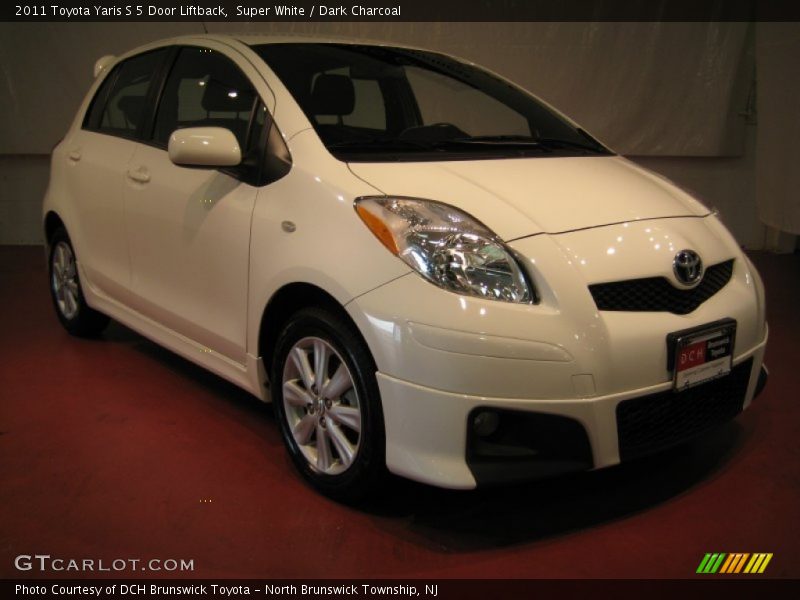 Super White / Dark Charcoal 2011 Toyota Yaris S 5 Door Liftback