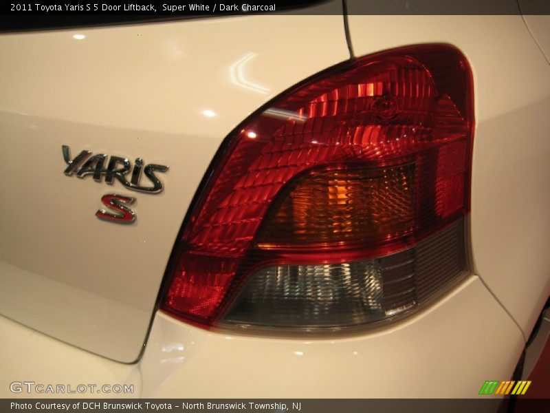 Super White / Dark Charcoal 2011 Toyota Yaris S 5 Door Liftback