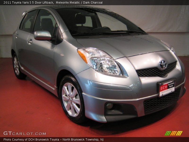 Meteorite Metallic / Dark Charcoal 2011 Toyota Yaris S 5 Door Liftback