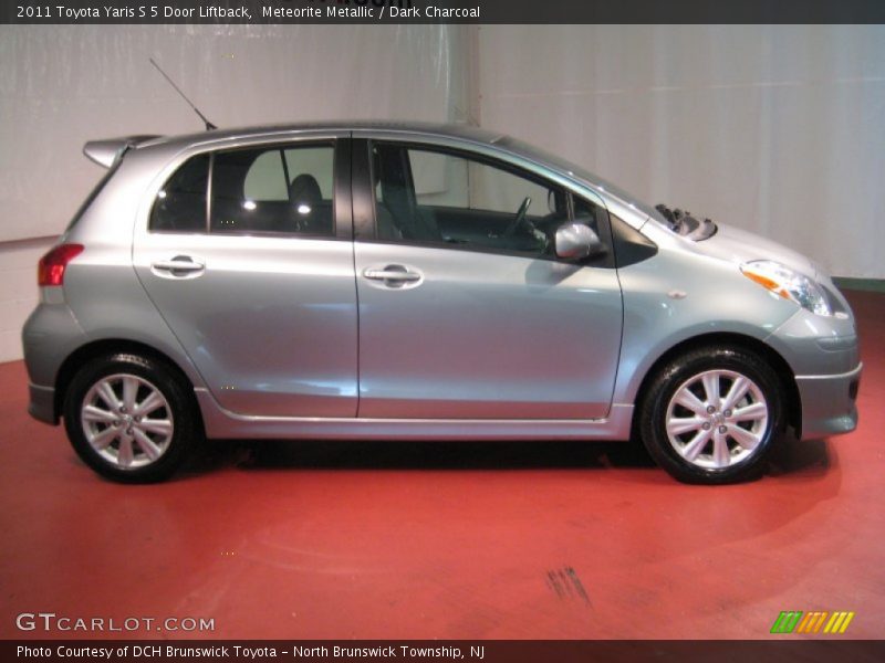  2011 Yaris S 5 Door Liftback Meteorite Metallic