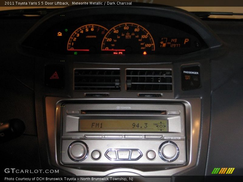 Meteorite Metallic / Dark Charcoal 2011 Toyota Yaris S 5 Door Liftback