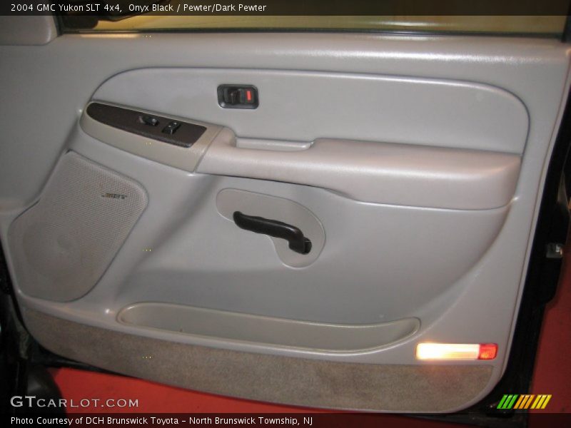 Onyx Black / Pewter/Dark Pewter 2004 GMC Yukon SLT 4x4