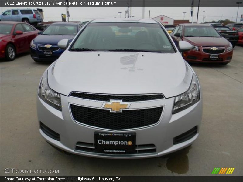 Silver Ice Metallic / Medium Titanium 2012 Chevrolet Cruze LT