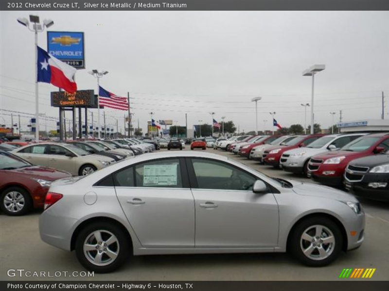 Silver Ice Metallic / Medium Titanium 2012 Chevrolet Cruze LT