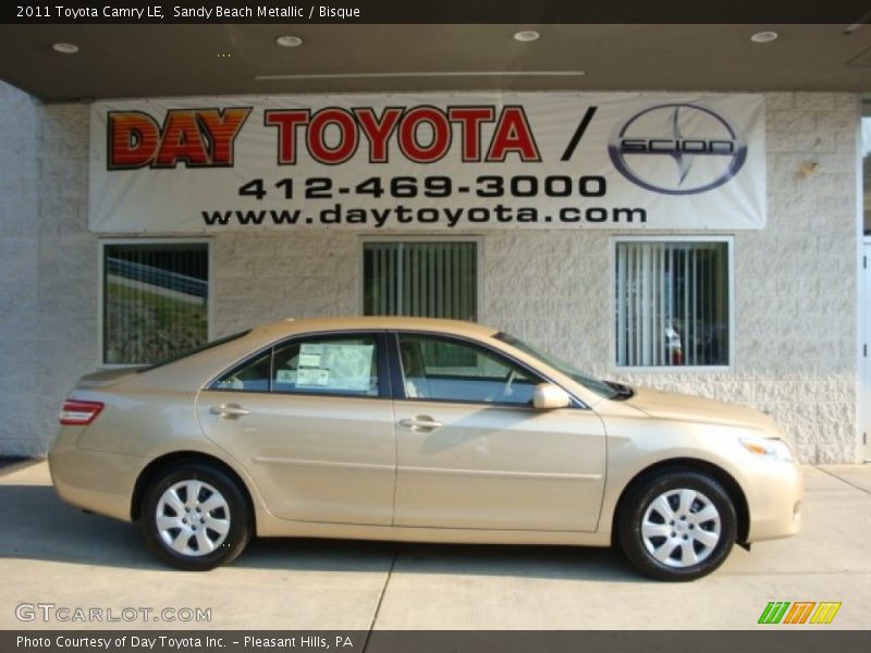 Sandy Beach Metallic / Bisque 2011 Toyota Camry LE