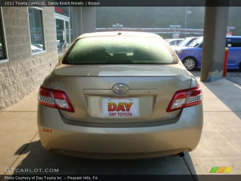 Sandy Beach Metallic / Bisque 2011 Toyota Camry LE