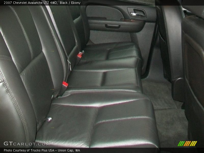 Black / Ebony 2007 Chevrolet Avalanche LTZ 4WD
