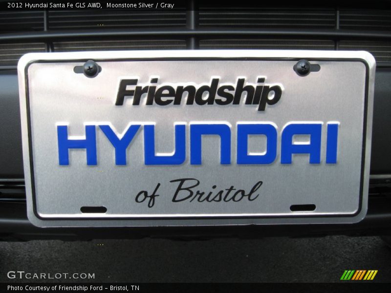 Moonstone Silver / Gray 2012 Hyundai Santa Fe GLS AWD