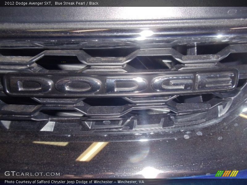 Blue Streak Pearl / Black 2012 Dodge Avenger SXT