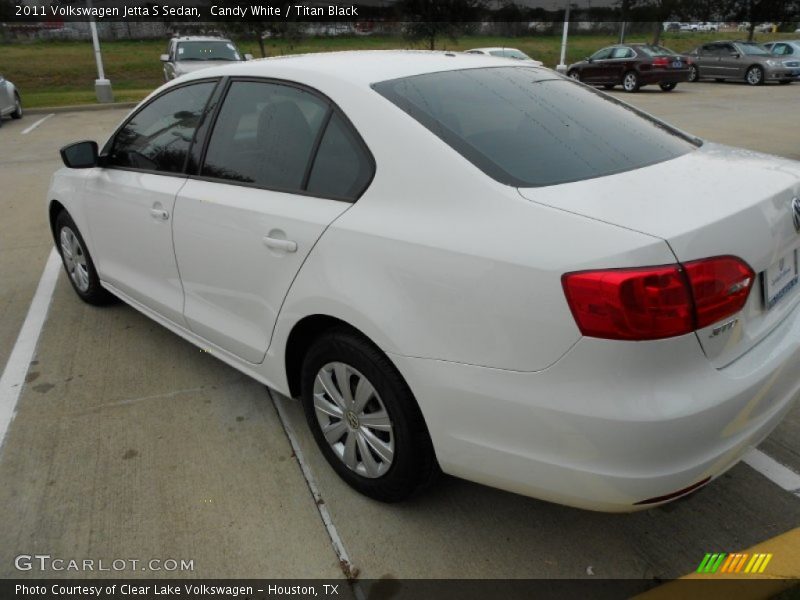 Candy White / Titan Black 2011 Volkswagen Jetta S Sedan