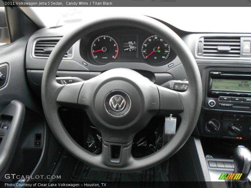 Candy White / Titan Black 2011 Volkswagen Jetta S Sedan