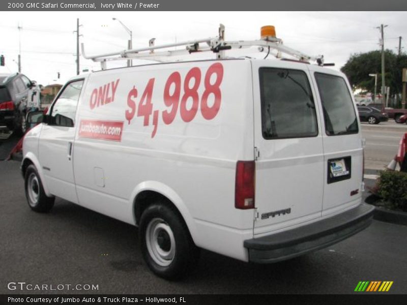 Ivory White / Pewter 2000 GMC Safari Commercial