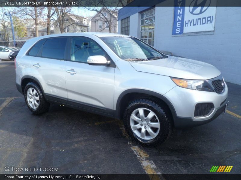 Bright Silver / Black 2011 Kia Sorento LX