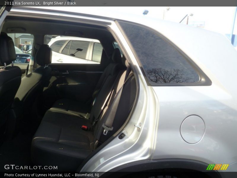Bright Silver / Black 2011 Kia Sorento LX