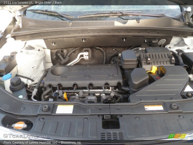 Bright Silver / Black 2011 Kia Sorento LX