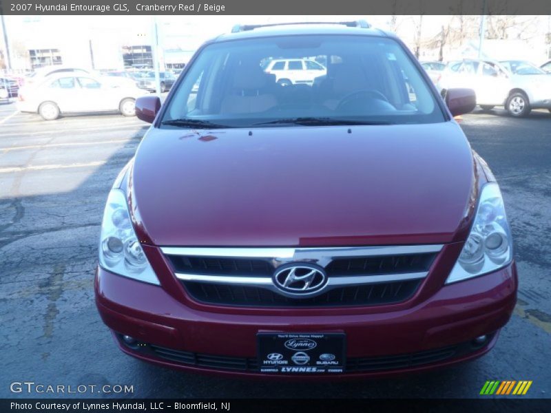 Cranberry Red / Beige 2007 Hyundai Entourage GLS