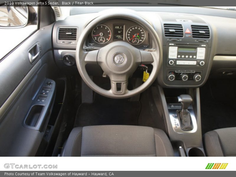 Black / Titan Black 2010 Volkswagen Jetta S Sedan