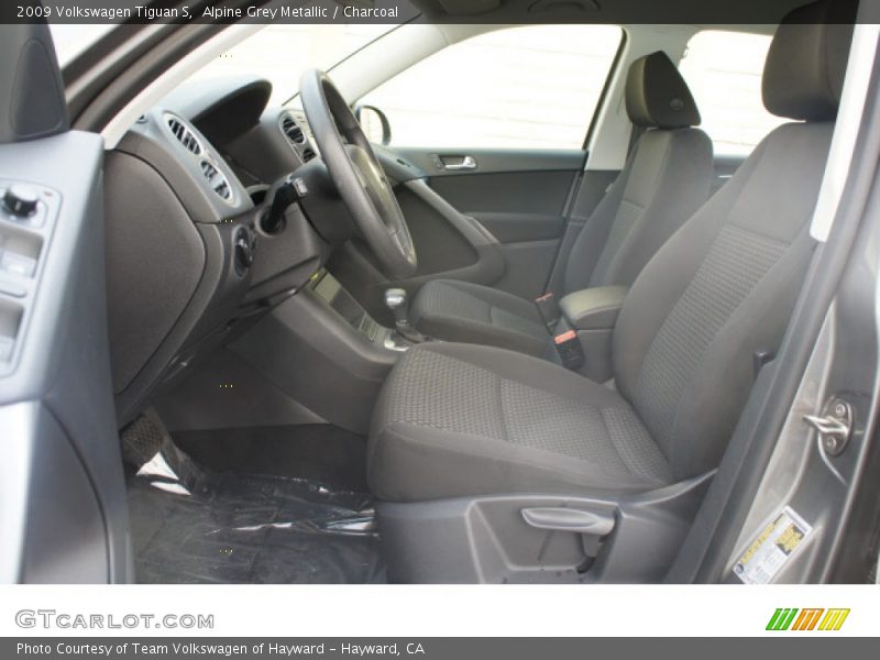 Alpine Grey Metallic / Charcoal 2009 Volkswagen Tiguan S