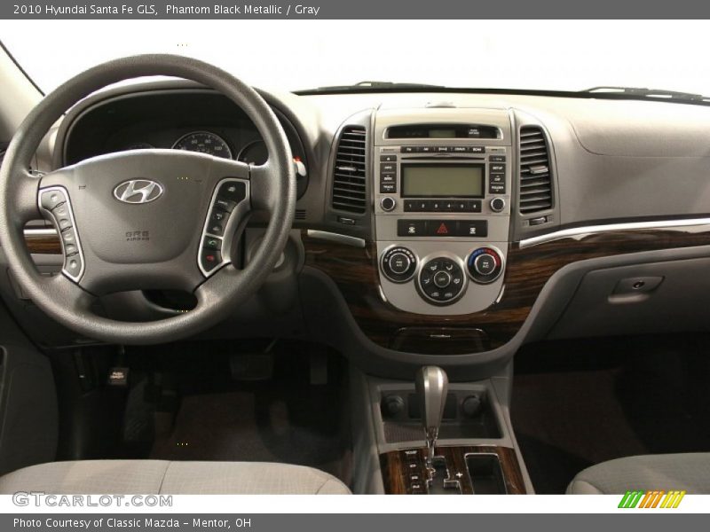 Phantom Black Metallic / Gray 2010 Hyundai Santa Fe GLS