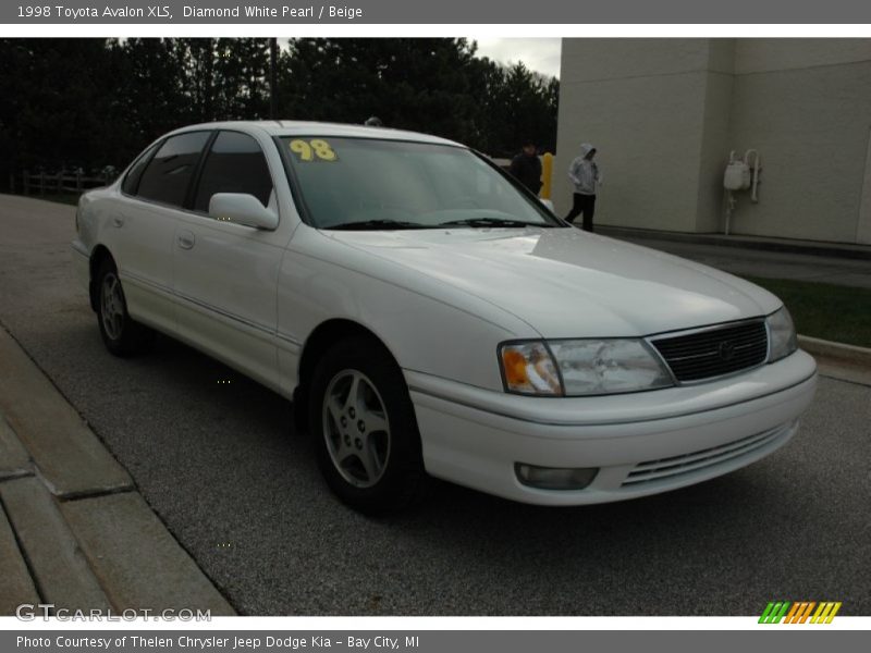 Diamond White Pearl / Beige 1998 Toyota Avalon XLS