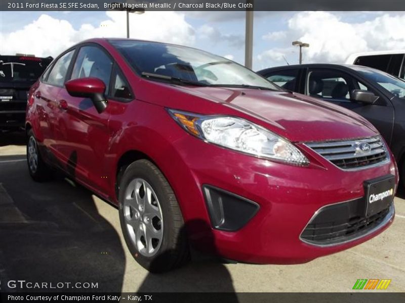 Bright Magenta Metallic / Charcoal Black/Blue Cloth 2011 Ford Fiesta SE SFE Sedan