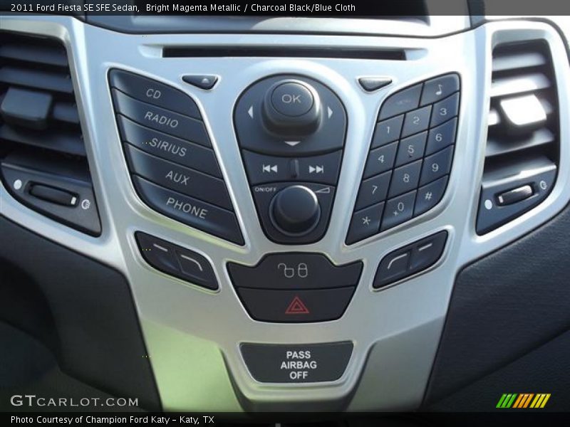 Bright Magenta Metallic / Charcoal Black/Blue Cloth 2011 Ford Fiesta SE SFE Sedan