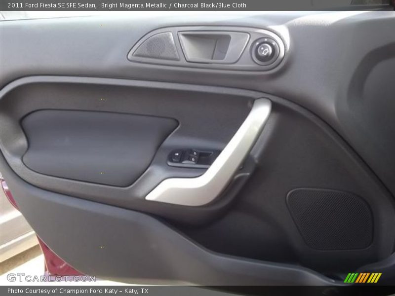 Bright Magenta Metallic / Charcoal Black/Blue Cloth 2011 Ford Fiesta SE SFE Sedan