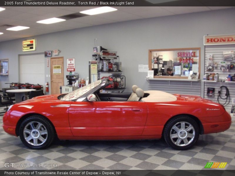 Torch Red / Black Ink/Light Sand 2005 Ford Thunderbird Deluxe Roadster