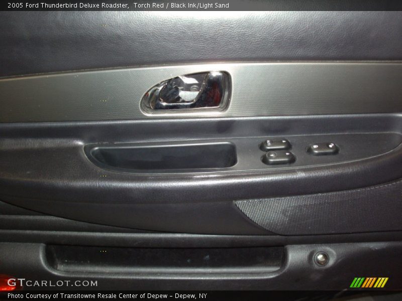 Torch Red / Black Ink/Light Sand 2005 Ford Thunderbird Deluxe Roadster