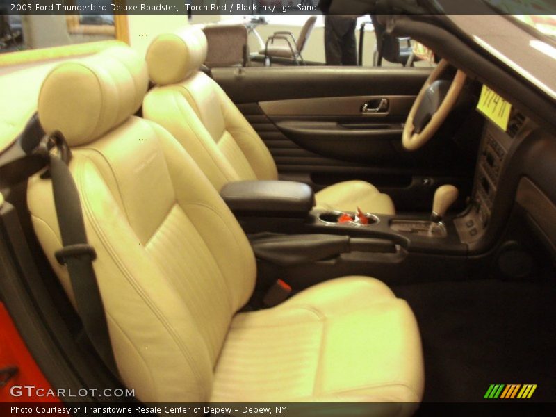 Torch Red / Black Ink/Light Sand 2005 Ford Thunderbird Deluxe Roadster