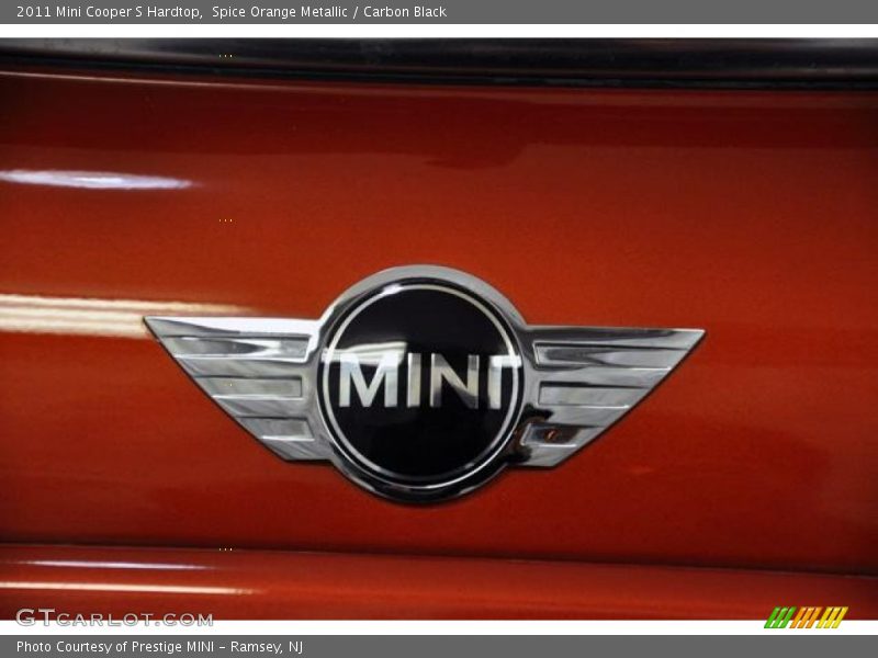 Spice Orange Metallic / Carbon Black 2011 Mini Cooper S Hardtop