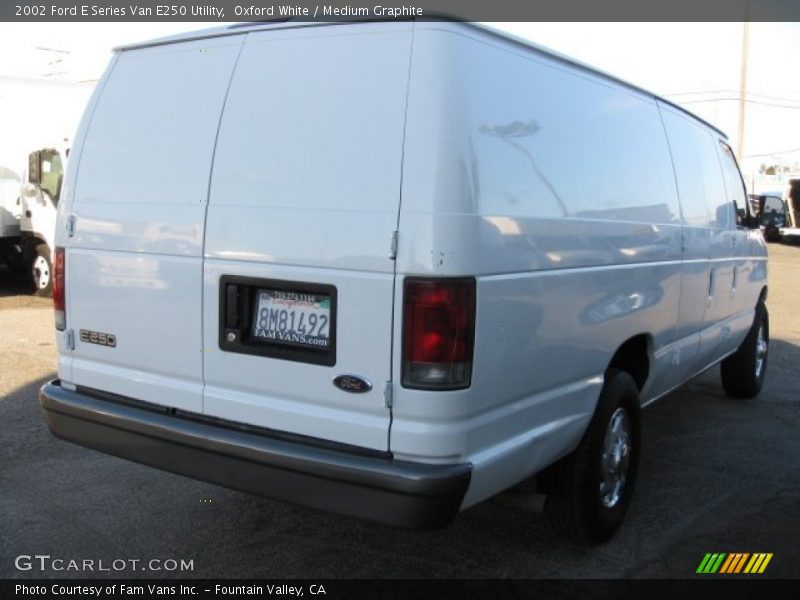 Oxford White / Medium Graphite 2002 Ford E Series Van E250 Utility