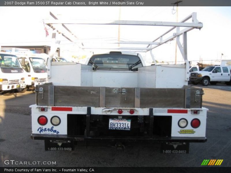 Bright White / Medium Slate Gray 2007 Dodge Ram 3500 ST Regular Cab Chassis
