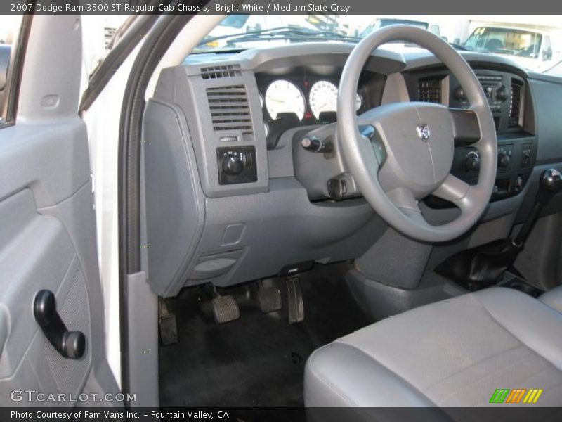 Bright White / Medium Slate Gray 2007 Dodge Ram 3500 ST Regular Cab Chassis