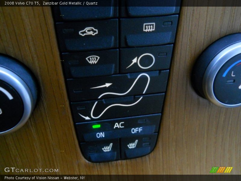 Zanzibar Gold Metallic / Quartz 2008 Volvo C70 T5