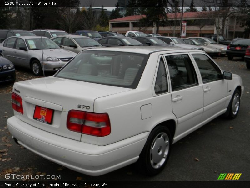 White / Tan 1998 Volvo S70