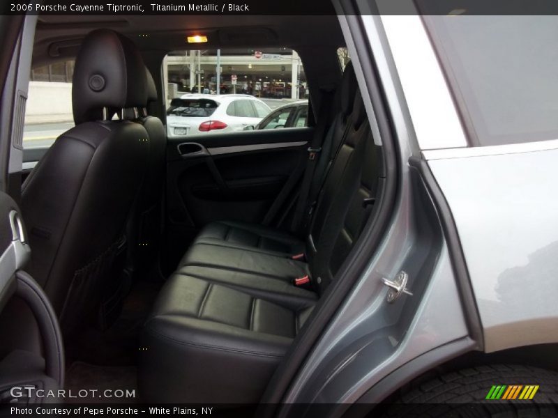 Titanium Metallic / Black 2006 Porsche Cayenne Tiptronic