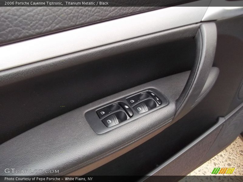 Titanium Metallic / Black 2006 Porsche Cayenne Tiptronic