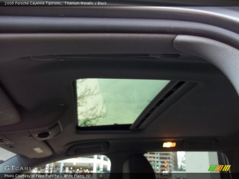 Titanium Metallic / Black 2006 Porsche Cayenne Tiptronic