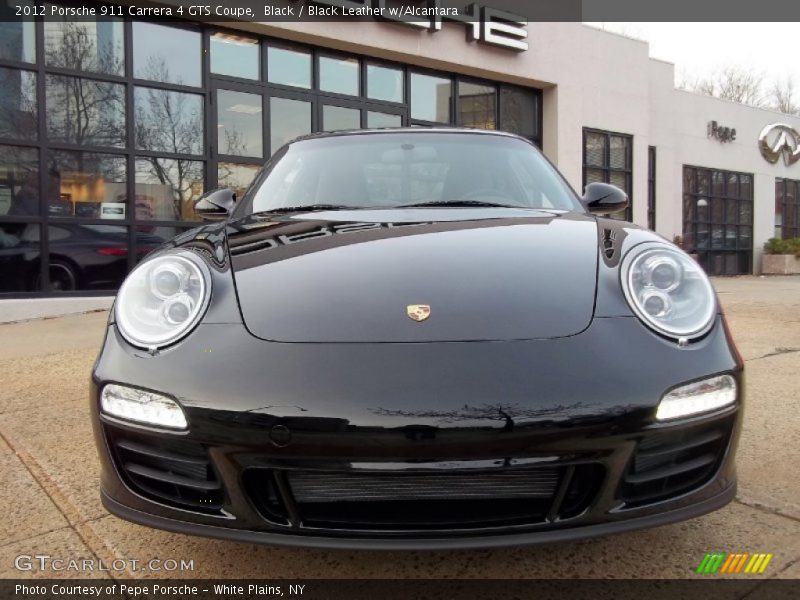 GTS Front End - 2012 Porsche 911 Carrera 4 GTS Coupe