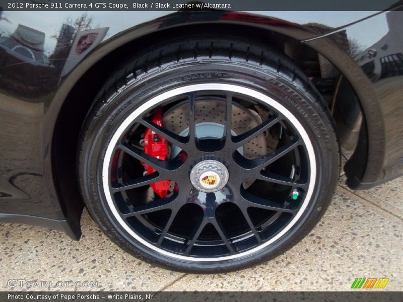  2012 911 Carrera 4 GTS Coupe Wheel