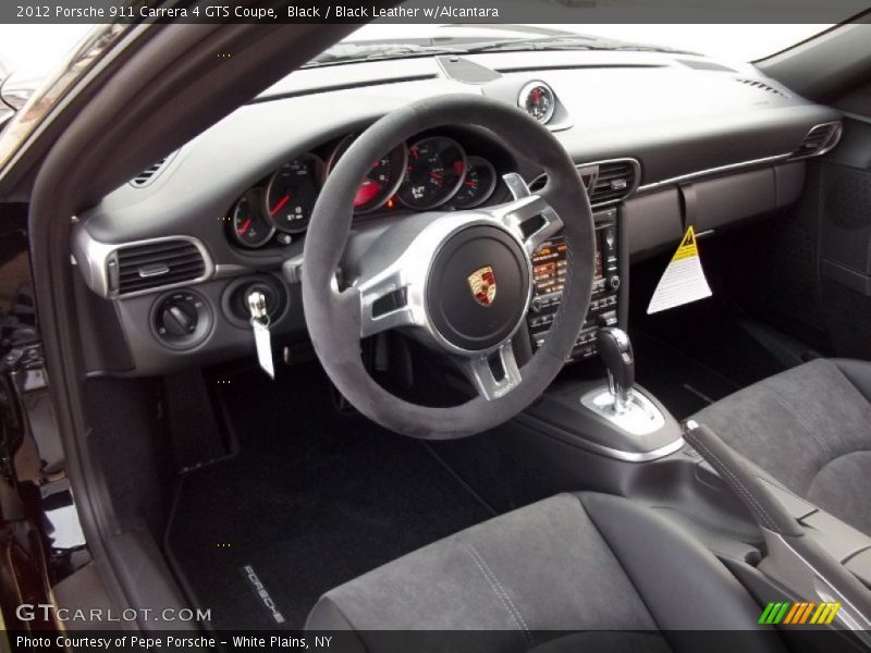 Dashboard of 2012 911 Carrera 4 GTS Coupe