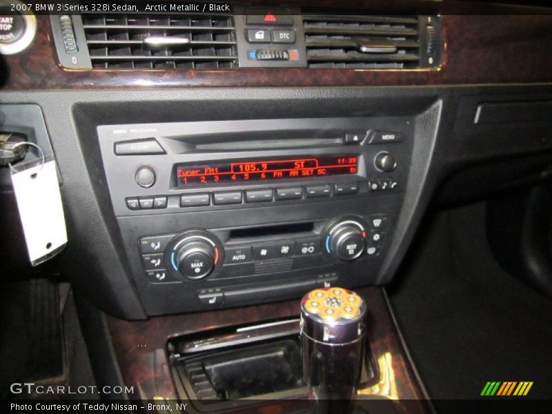 Arctic Metallic / Black 2007 BMW 3 Series 328i Sedan