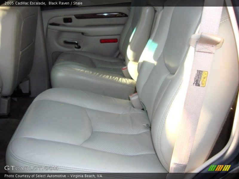 Black Raven / Shale 2005 Cadillac Escalade