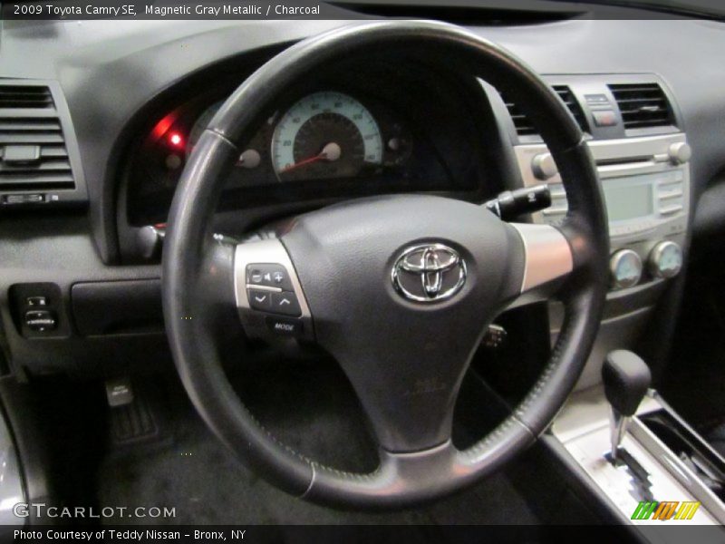 Magnetic Gray Metallic / Charcoal 2009 Toyota Camry SE